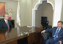 Vali Yılmaz'dan Baro'ya ziyaret