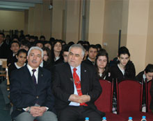 Rektör Akan liselilerle buluştu