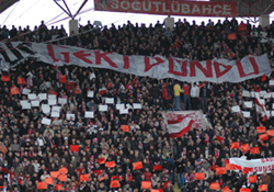 Taraftardan destek sözü