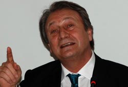 'Kapatma davasından mutlu değiliz'