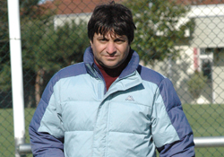 Turan: Nefesimizi tuttuk bekliyoruz