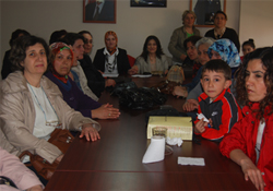 Başbakan kime hizmet ediyor ?