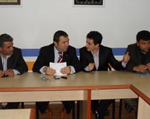 İşitme engellilerden AK Parti'ye ziyaret