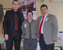 Otistik çocuklara destek