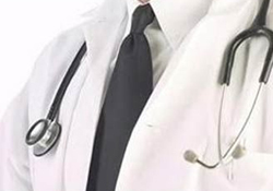 Tabiplerde Tıp Fakültesi Dekanı'na çağrı