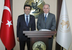 Büyükelçi Valiyi ziyaret etti