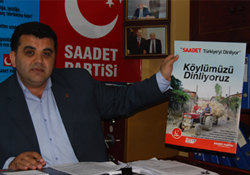 Saadet köyleri dinliyor