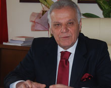 Politikada her şey olur