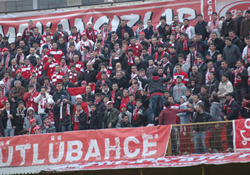 Taraftar şova hazır