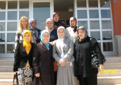 MHPli kadınları huzurevinde