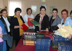 CHP'li kadınlar çocukları unutmadı