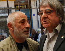 Göz yaşlarını tutamadı