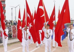 Bafra'da 23 Nisan coşkusu