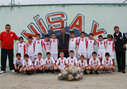 FUTBOLUN MİNİK YILDIZLARI