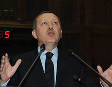 Erdoğan: Manşetle gelen manşetle gider