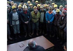 Madenciler bir saat iş bıraktı