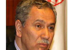 Arınç: 'Menderes dönemini kötüleyenlere iktidar yok