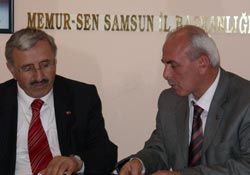 "Çatlak seslere kulak tıkıyoruz"
