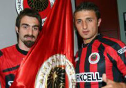 3 yıllığına anlaştı