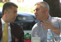 ÖZTÜRK'TEN BİRLİK ÇAĞRISI