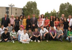 Meclis'e öğrenci çıkarması