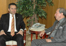 Yönetim Vali Aksoy'u ziyaret etti
