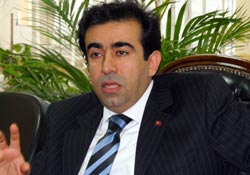 Güzeloğlu'na 'Türk Dili' ödülü