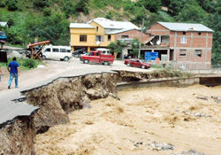 Giresun sele teslim oldu