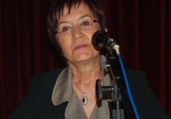 'Kadına şiddet sadece dayak değil'