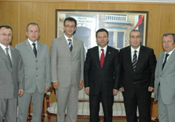 İMO Valiyi ziyaret etti