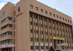 Devletin kurumu 2 bin TL kira ödüyor