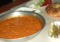 Kavak'ın Çakallı'sı, Çakallı'nın menemeni