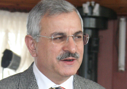 Özelleştirmeye komünistler karşı çıkar