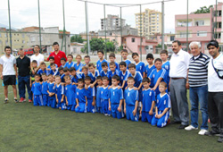 YIILDIZLAR BİZDE YETİŞİR