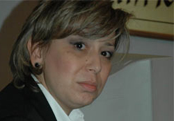 Ak Parti'li kadın vekilden Rizeli başkana tepki