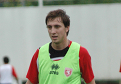 Gözler Hasanoviç'te