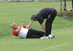 Kalpar yerinde duramıyor