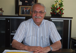 Karakoç basına güvenmiyor