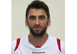 Hakan Bayraktar geliyor