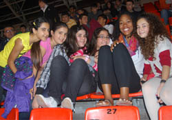 Miniklerden tam destek