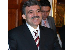 Gül'den Kıbrıs hatırlatması