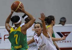 SBK'DA YÜZLER GÜLÜYOR