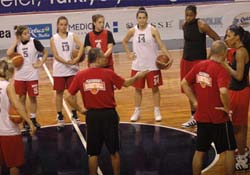 Ceyhan Belediye hazırlıkları sürüyor