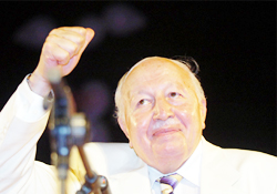 Erbakan seçim startını verdi