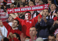 Taraftar yalnız bırakmayacak