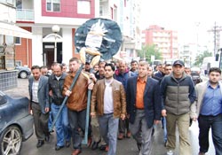 Esnafın ekmekli eylemleri devam ediyor..
