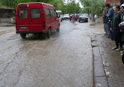 Vezirköprü'yü su bastı