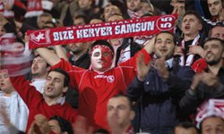 Taraftar şov hazır