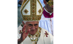 Papa: Müslüman Türkiye ABye katılmamalı