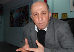 'Şair Ecevit' şiirlerle anılacak